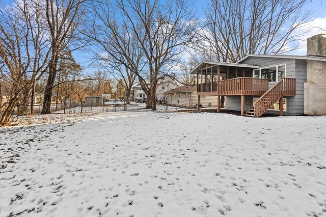 1547 20th Avenue NW, New Brighton, MN 55112