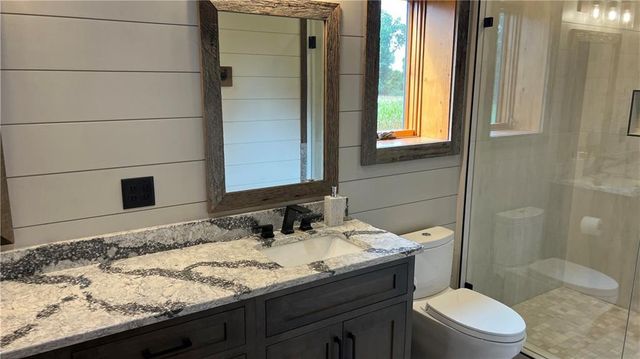 807 Sewell Road, Lavonia, GA 30553