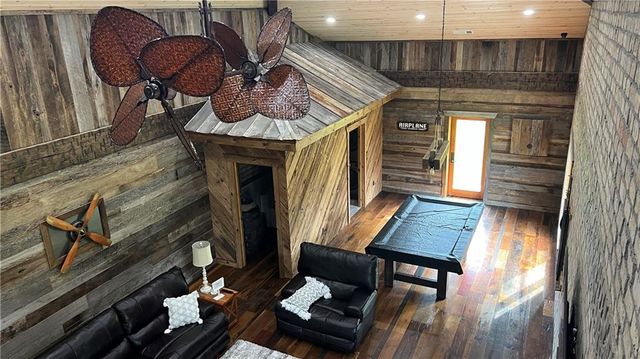 807 Sewell Road, Lavonia, GA 30553