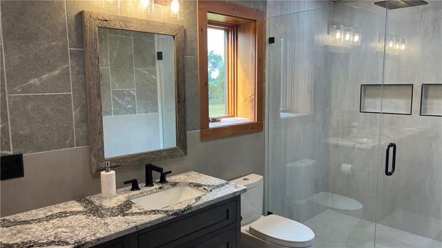 807 Sewell Road, Lavonia, GA 30553