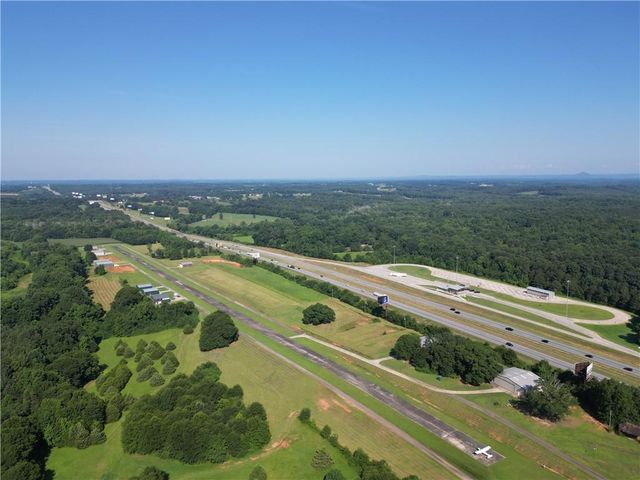 807 Sewell Road, Lavonia, GA 30553