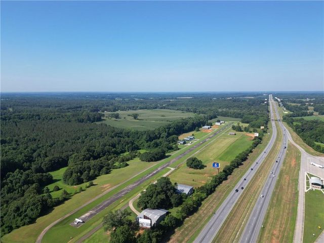 807 Sewell Road, Lavonia, GA 30553