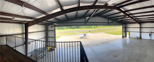 807 Sewell Road, Lavonia, GA 30553