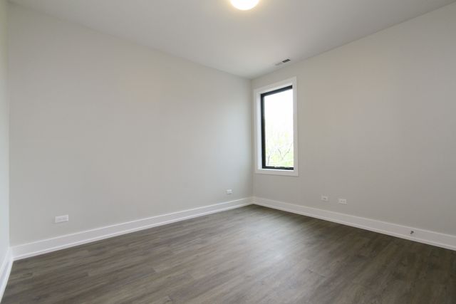 2111 S Halsted Street 201, Chicago, IL 60608