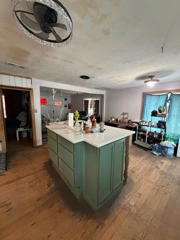 2841 Haynie Street, Fort Worth, TX 76112