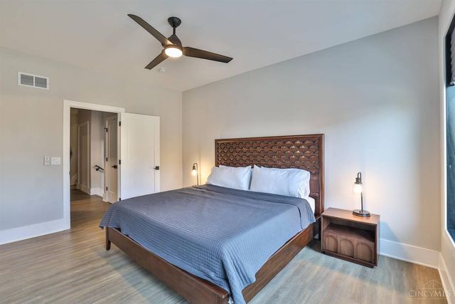 128 Goethe Street, Cincinnati, OH 45202