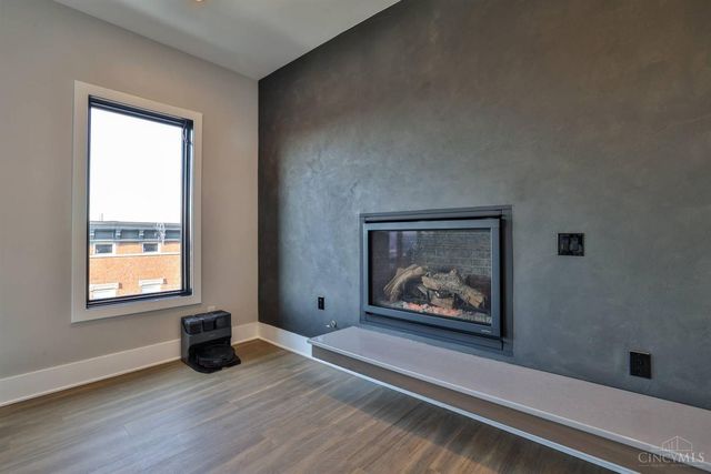 128 Goethe Street, Cincinnati, OH 45202