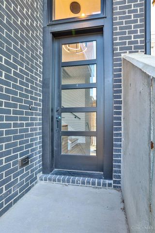 128 Goethe Street, Cincinnati, OH 45202