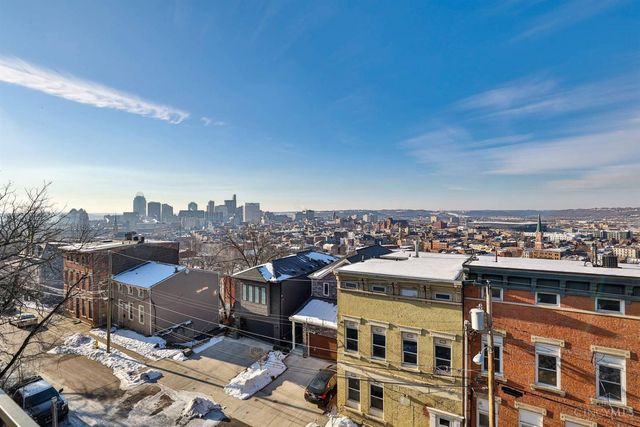 128 Goethe Street, Cincinnati, OH 45202