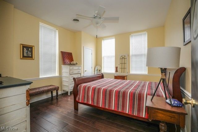 241 Myrtle Street, Ravenna, OH 44266