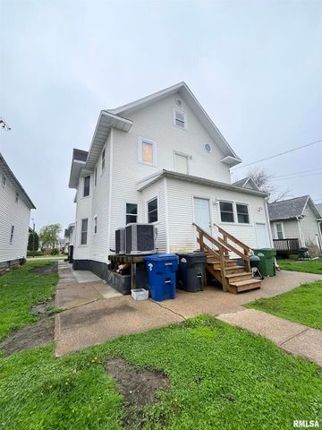 226 2ND Avenue S, Clinton, IA 52732