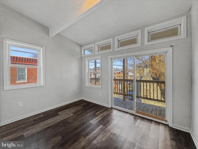 542 SENECA ST, Harrisburg, PA 17110