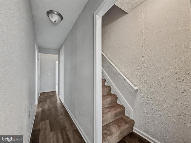 542 SENECA ST, Harrisburg, PA 17110