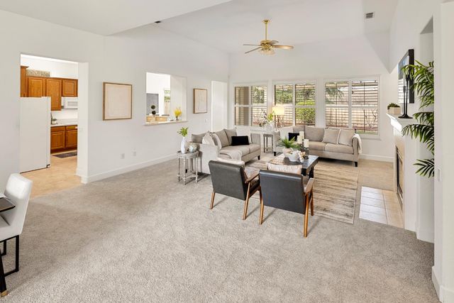 1859 Maple Grove Ln, Lincoln, CA 95648