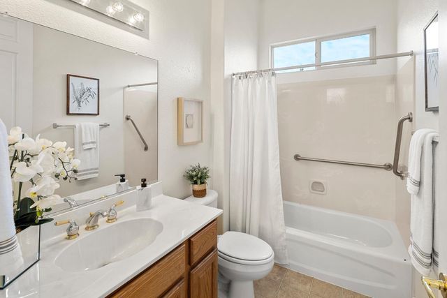 1859 Maple Grove Ln, Lincoln, CA 95648