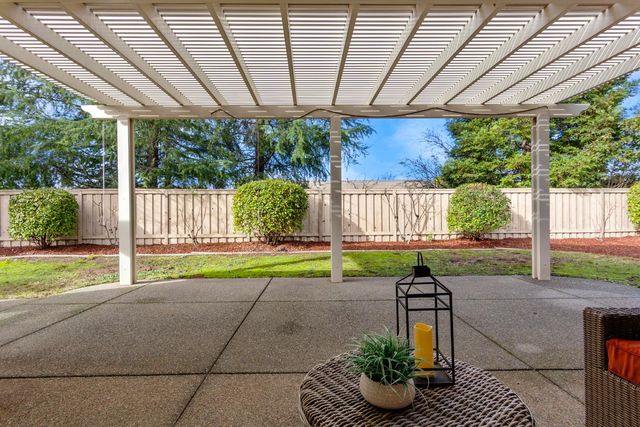 1859 Maple Grove Ln, Lincoln, CA 95648