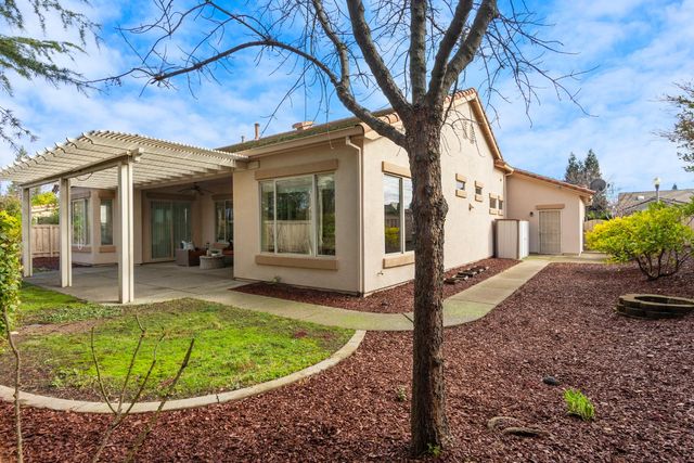 1859 Maple Grove Ln, Lincoln, CA 95648