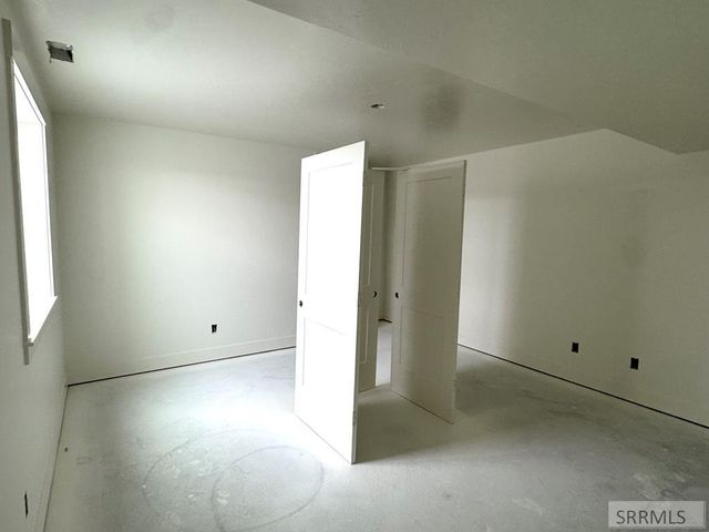 1726 Twilight Rd, Rexburg, ID 83440