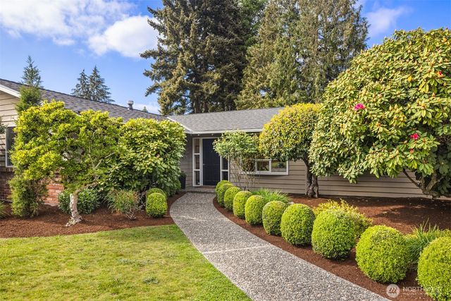 8320 SE 62nd Street, Mercer Island, WA 98040