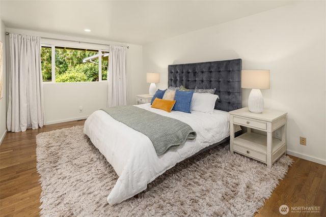 8320 SE 62nd Street, Mercer Island, WA 98040