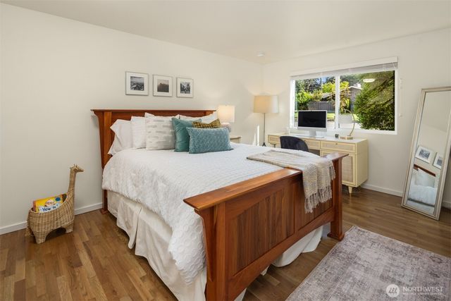 8320 SE 62nd Street, Mercer Island, WA 98040