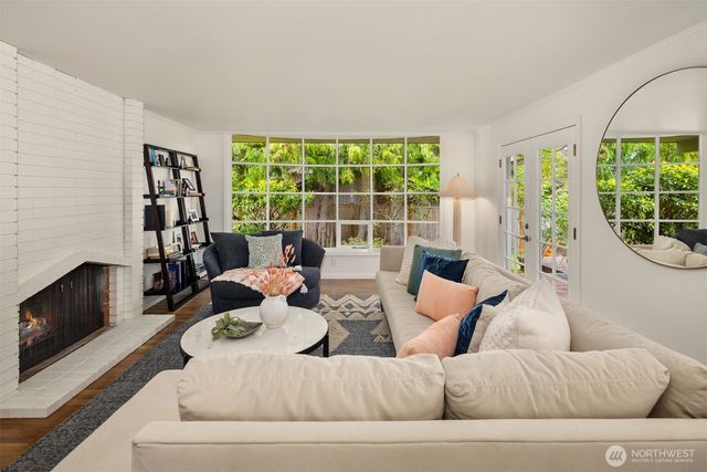 8320 SE 62nd Street, Mercer Island, WA 98040