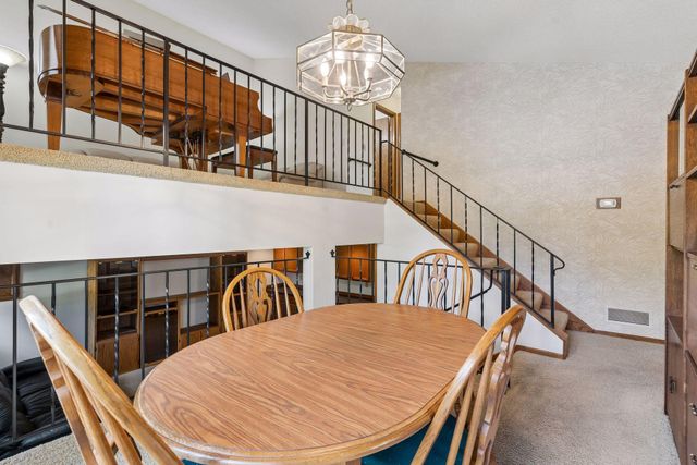 15331 39th Avenue N, Plymouth, MN 55446