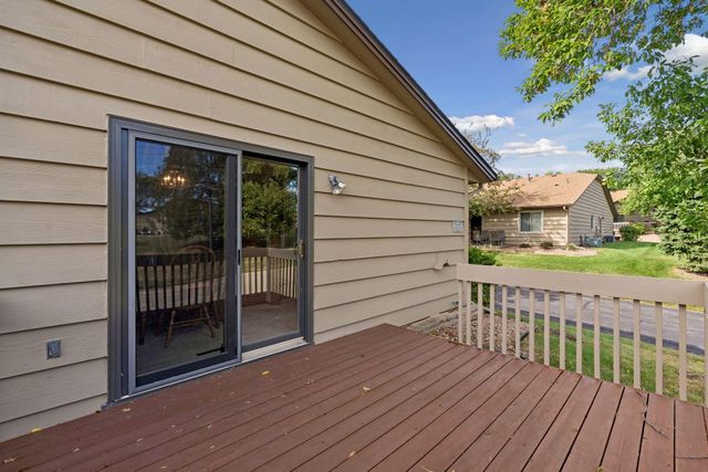 15331 39th Avenue N, Plymouth, MN 55446