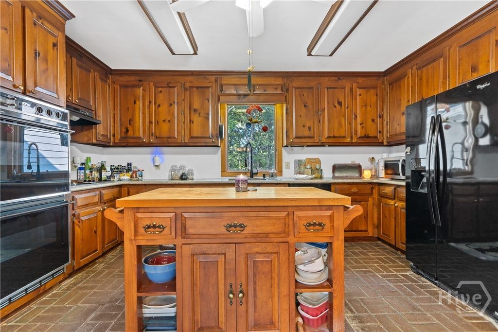 Image 38 of property listing at 5145 Kent Rock Road, Loganville, GA 30052