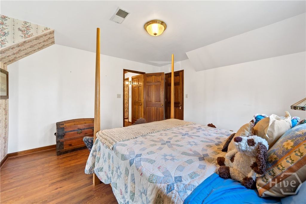 Image 54 of property listing at 5145 Kent Rock Road, Loganville, GA 30052