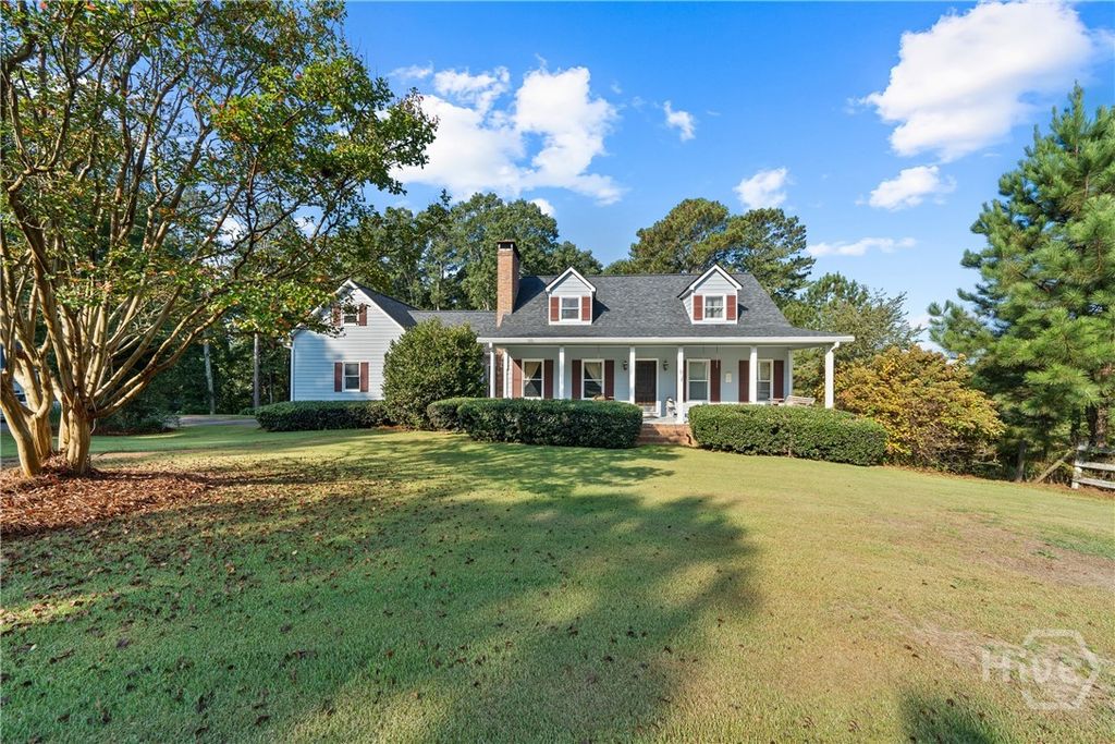 Image 8 of property listing at 5145 Kent Rock Road, Loganville, GA 30052