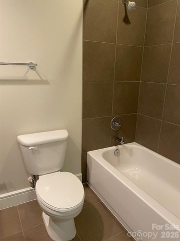 333 W Trade Street 1602, Charlotte, NC 28202