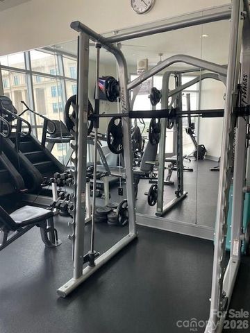333 W Trade Street 1602, Charlotte, NC 28202