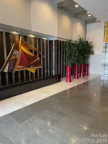 333 W Trade Street 1602, Charlotte, NC 28202