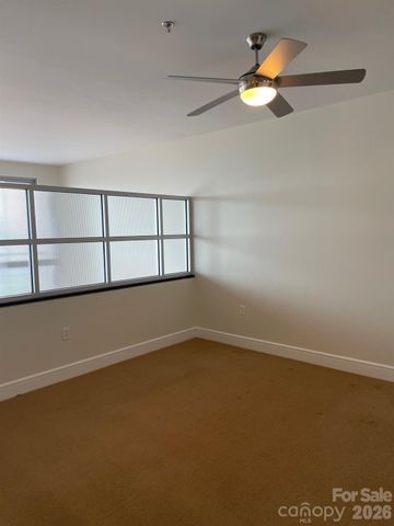 333 W Trade Street 1602, Charlotte, NC 28202