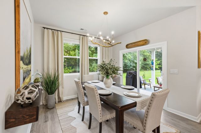 6887 Japonica Ln, White House, TN 37188