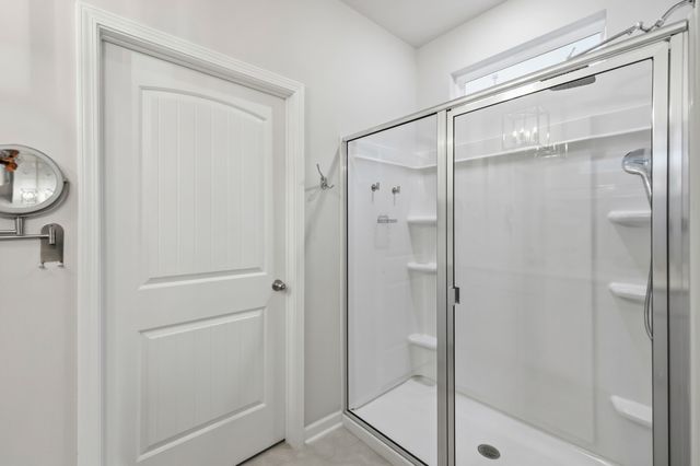 6887 Japonica Ln, White House, TN 37188
