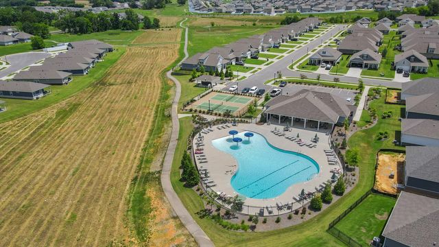 6887 Japonica Ln, White House, TN 37188