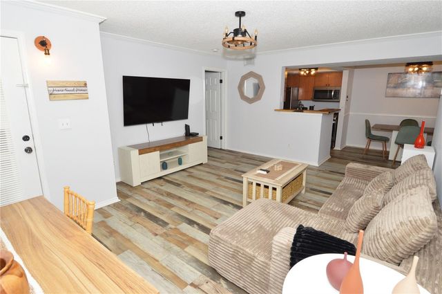 10200 GANDY BOULEVARD N 1313, St Petersburg, FL 33702