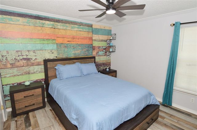 10200 GANDY BOULEVARD N 1313, St Petersburg, FL 33702