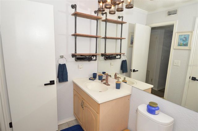 10200 GANDY BOULEVARD N 1313, St Petersburg, FL 33702