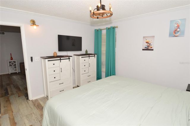 10200 GANDY BOULEVARD N 1313, St Petersburg, FL 33702
