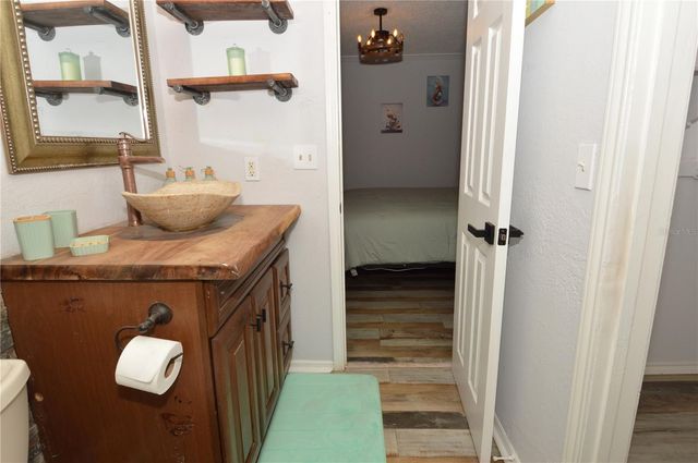 10200 GANDY BOULEVARD N 1313, St Petersburg, FL 33702