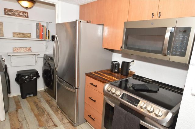 10200 GANDY BOULEVARD N 1313, St Petersburg, FL 33702
