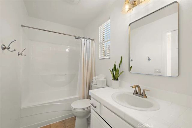 15 Honey Tree, Ladera Ranch, CA 92694