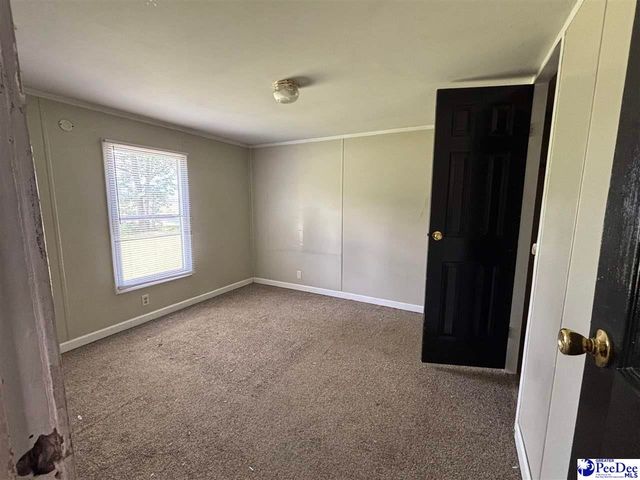 1129 Rogers Rd, Darlington, SC 29532