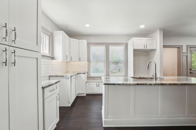 597 Nashoba Avenue, Columbus, OH 43223