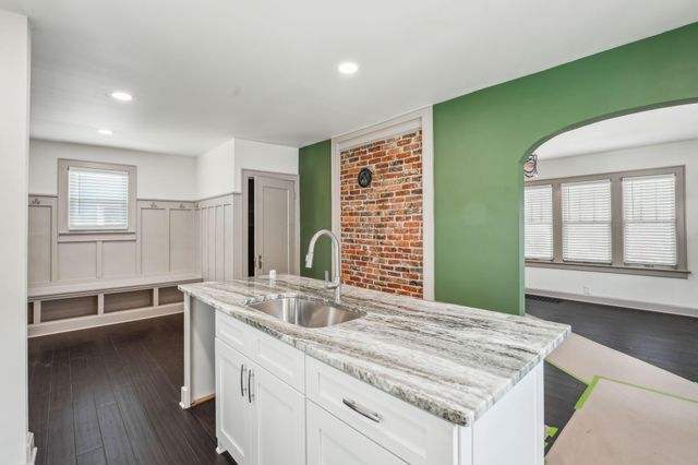 597 Nashoba Avenue, Columbus, OH 43223