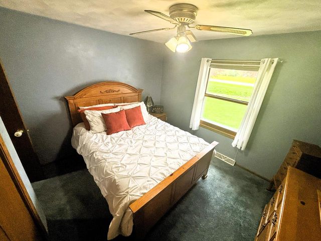 N3151 State Road 76, Hortonville, WI 54944