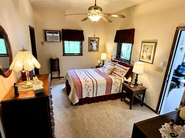 N3151 State Road 76, Hortonville, WI 54944
